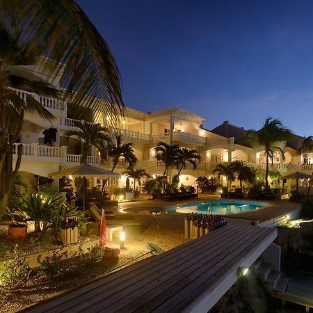 Bonaire Belmar Oceanfront Apartments المظهر الخارجي الصورة