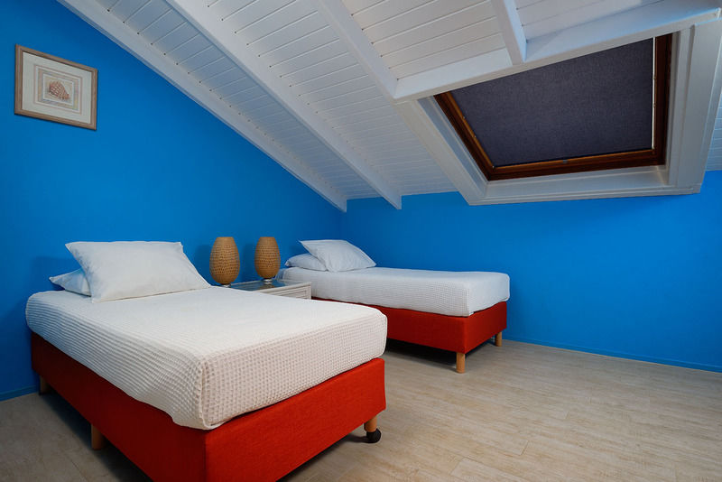 Bonaire Belmar Oceanfront Apartments المظهر الخارجي الصورة
