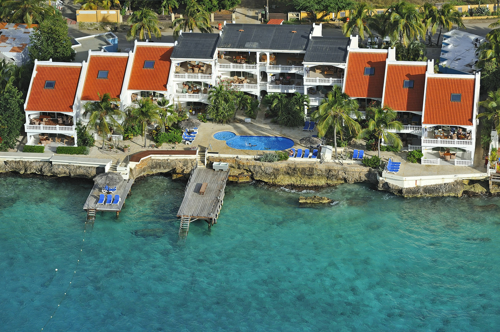 Bonaire Belmar Oceanfront Apartments المظهر الخارجي الصورة