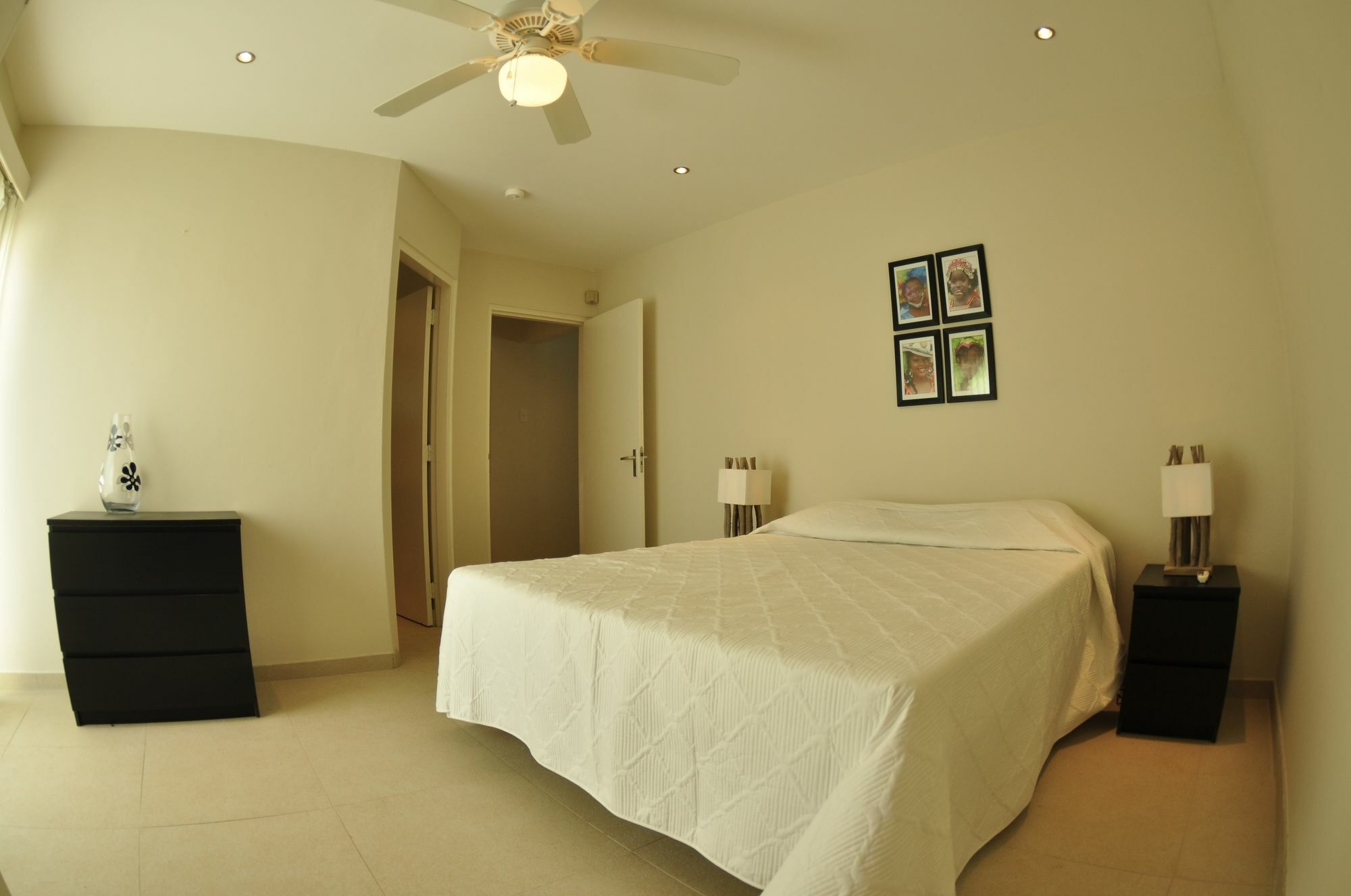 Bonaire Belmar Oceanfront Apartments المظهر الخارجي الصورة