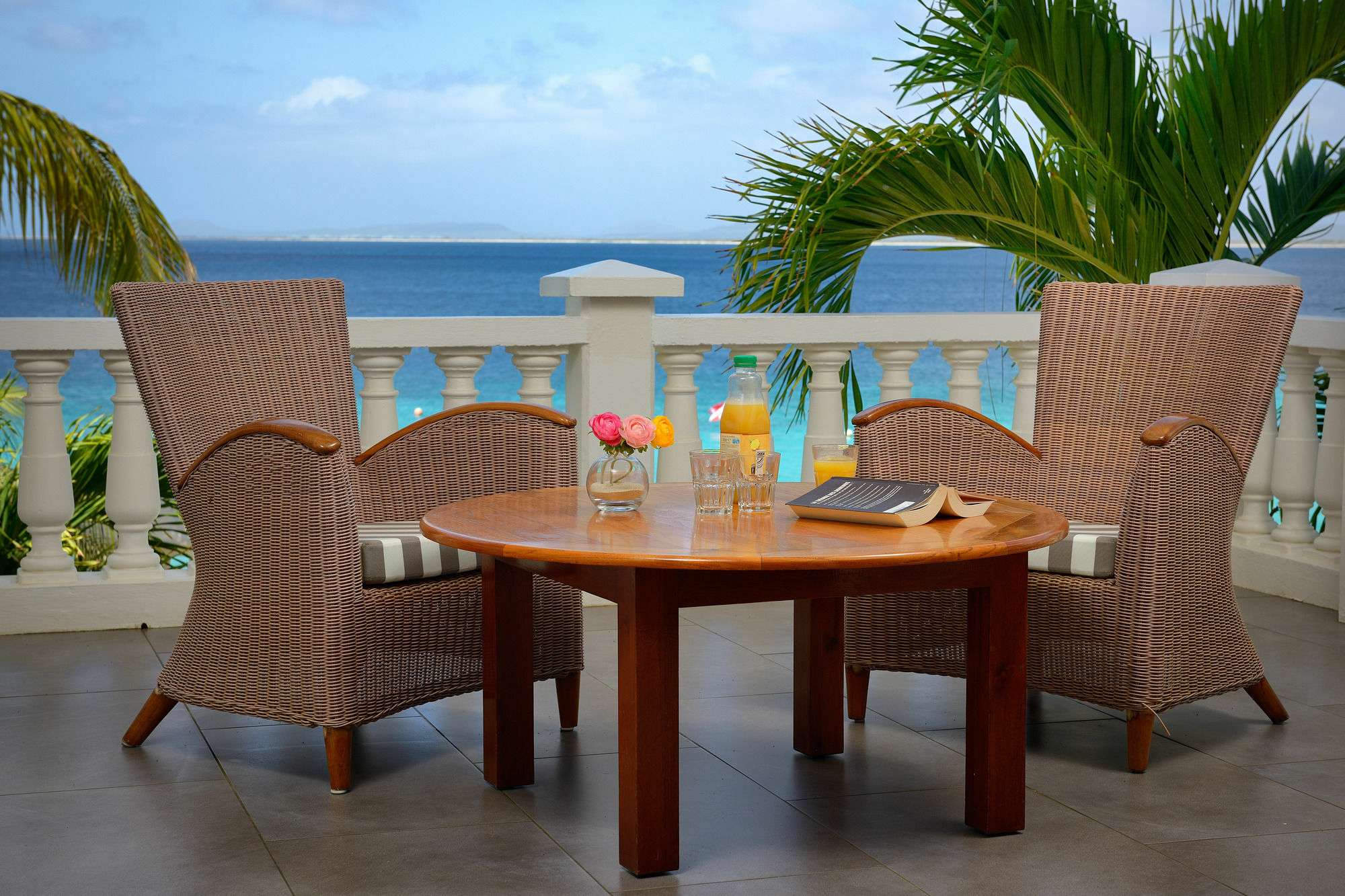Bonaire Belmar Oceanfront Apartments المظهر الخارجي الصورة